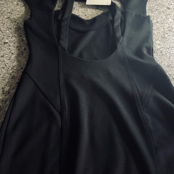 NWT Finders Keepers The Label Careless Memories Dress - Size US 4 ⭐🖤 - Picture 4 of 7